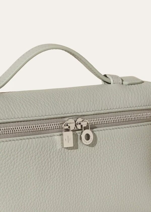 Extra Pocket L19 clutch