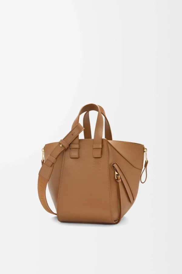 Compact Hammock bag in satin calfskin