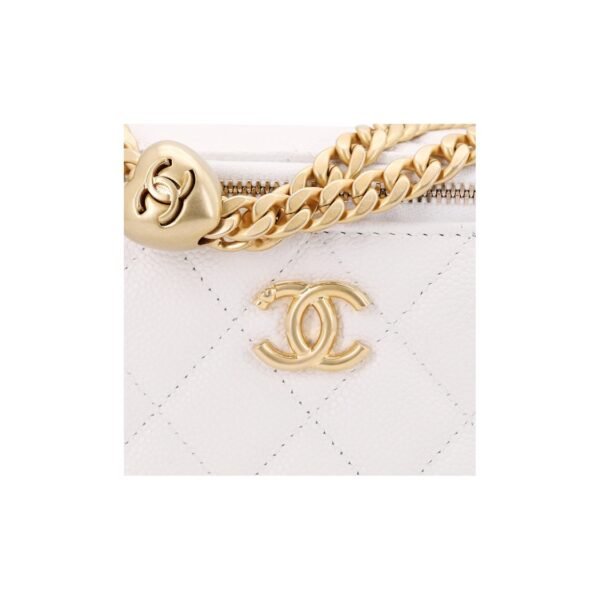 CHANEL 23P LONG BOX WITH CHAIN WHITE