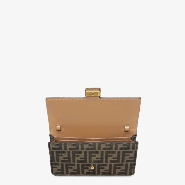 Chain with wallet BAGUETTE handbag