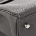 Togo Kelly Retourne 28 Etain