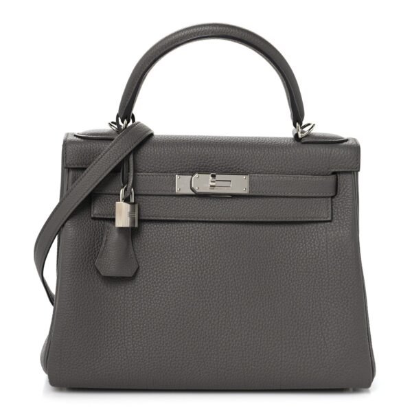 Togo Kelly Retourne 28 Etain