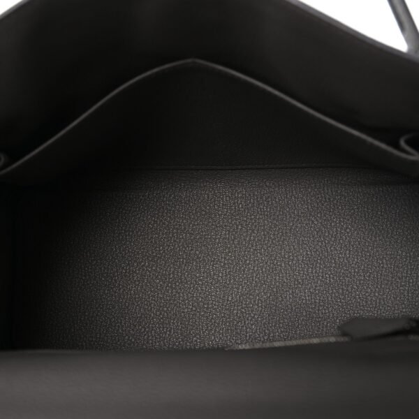 Togo Kelly Retourne 28 Etain