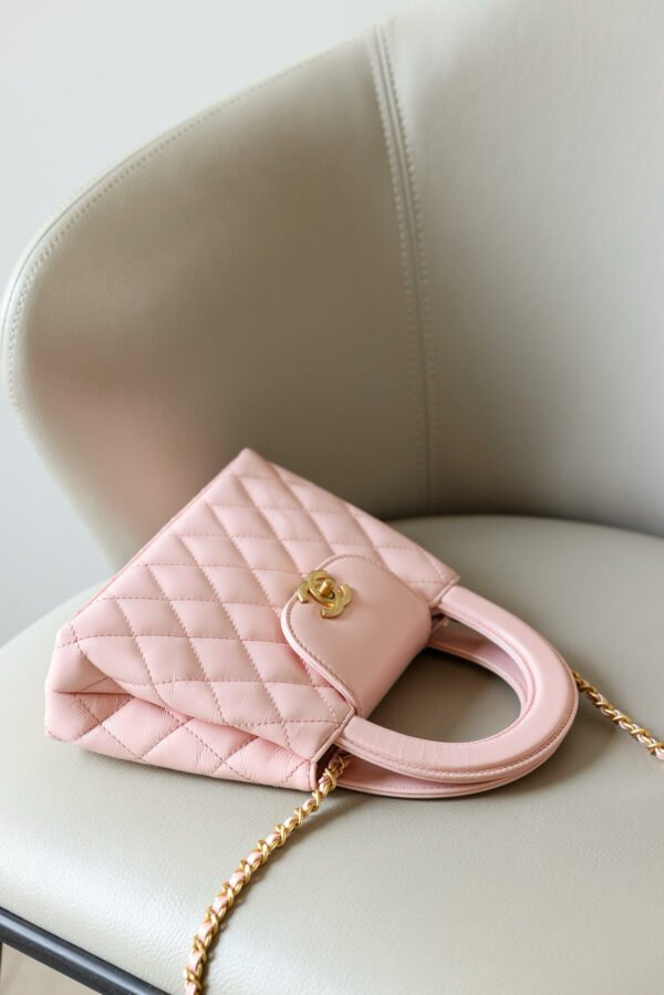 CHANEL 23K Kelly  Waxed Calfskin Leather Handbag Bag – Light Pink (23K Pink)