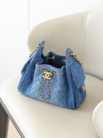CHANEL 25bag Mini Size – Pink Caviar Leather with Gold Buckle