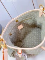 LOUIS VUITTON Carryall PM – Green Denim with Monogram