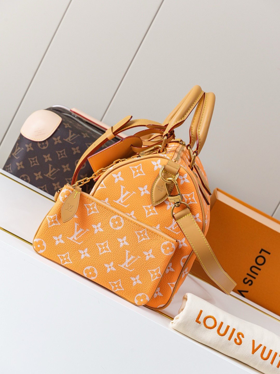 Louis Vuitton Speedy P9 Bandoulière 25 – Summer Peach-Black Label Collection