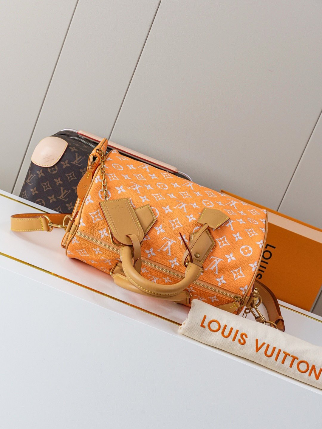 Louis Vuitton Speedy P9 Bandoulière 25 – Summer Peach-Black Label Collection