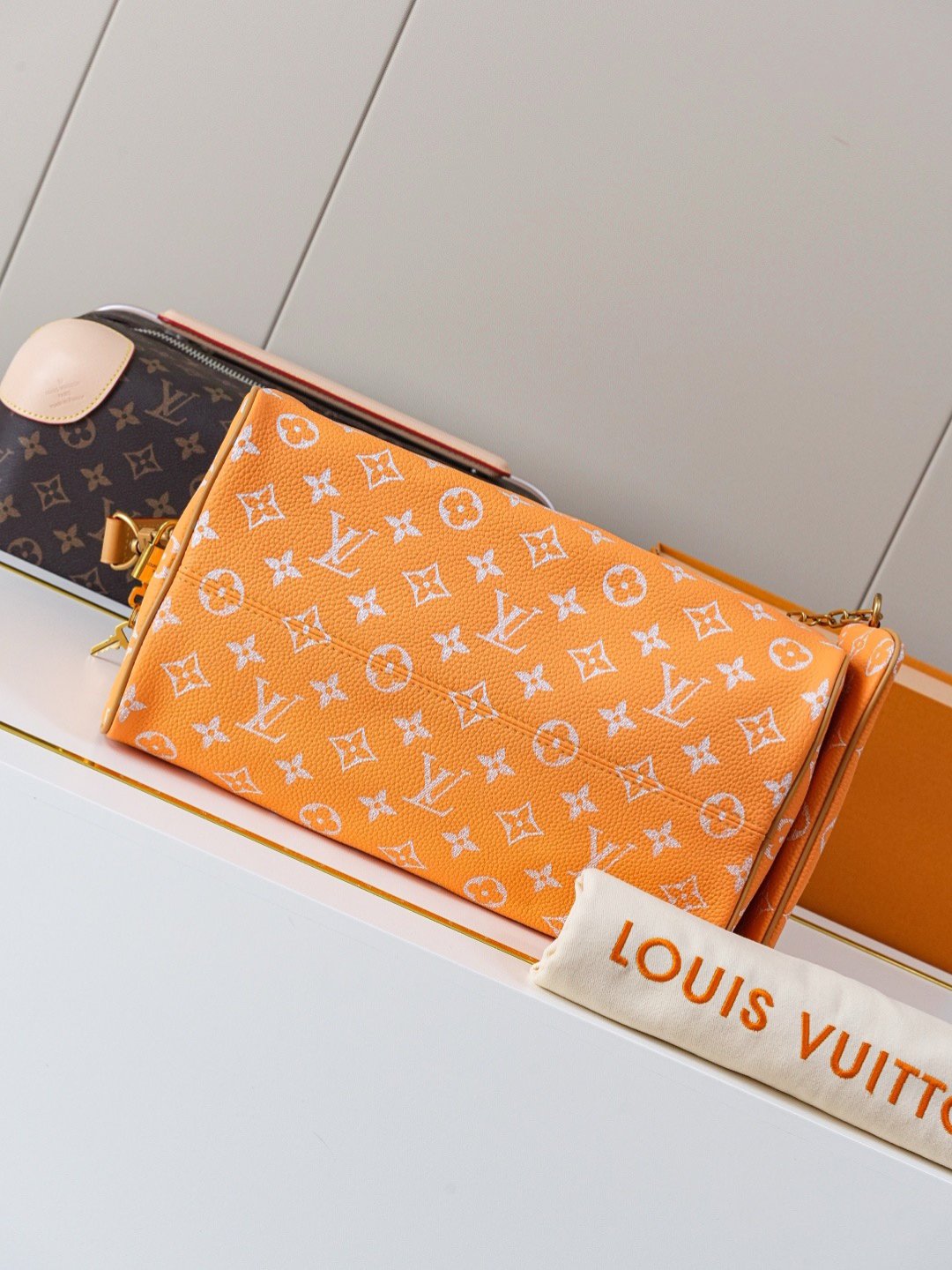 Louis Vuitton Speedy P9 Bandoulière 25 – Summer Peach-Black Label Collection